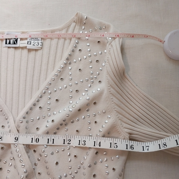 WR Size 6 Silk Blend Studded Faux Wrap Cream Long Sleeve Sweater - Picture 10 of 15